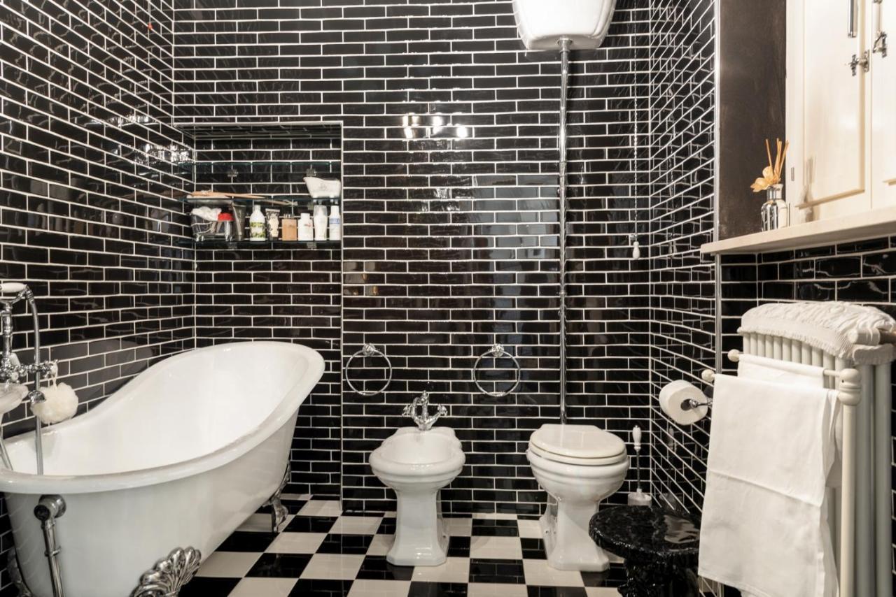 Appartamento Suite Design Parma Bagian luar foto