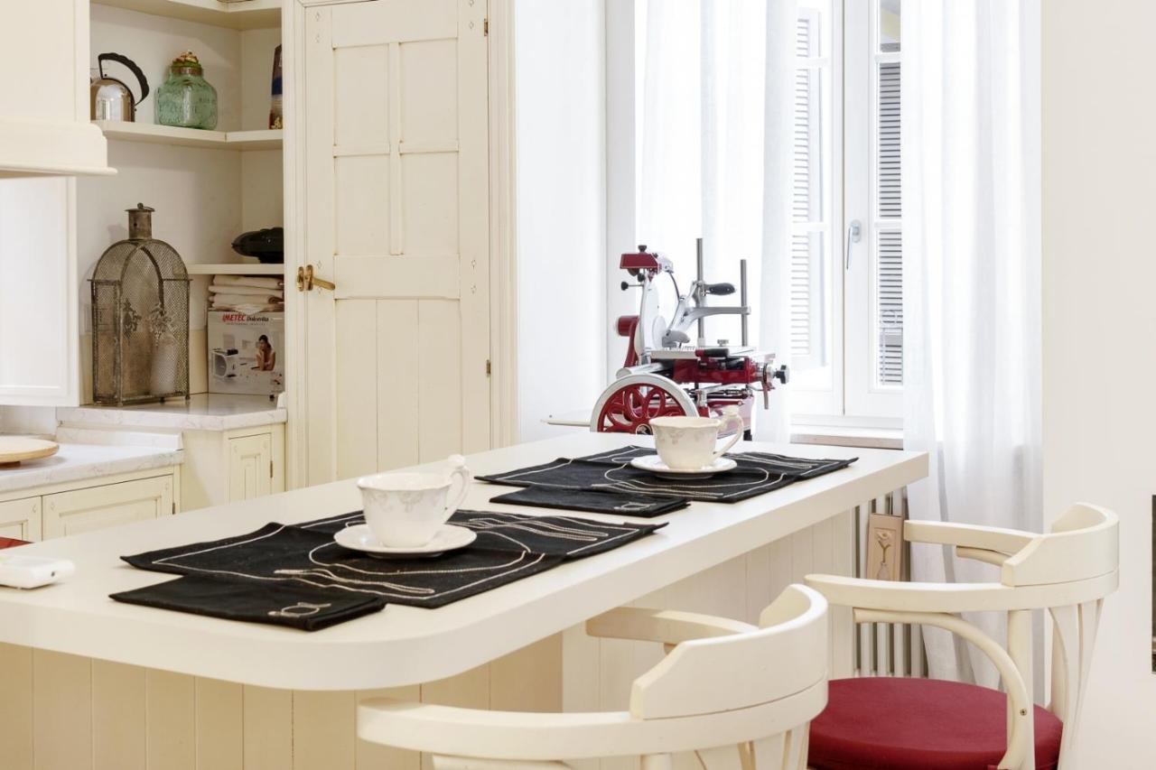 Appartamento Suite Design Parma Bagian luar foto